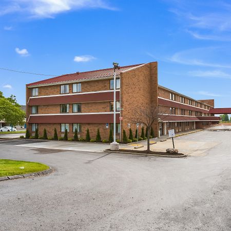 Red Roof Inn Plus+ Columbus - Worthington Extérieur photo