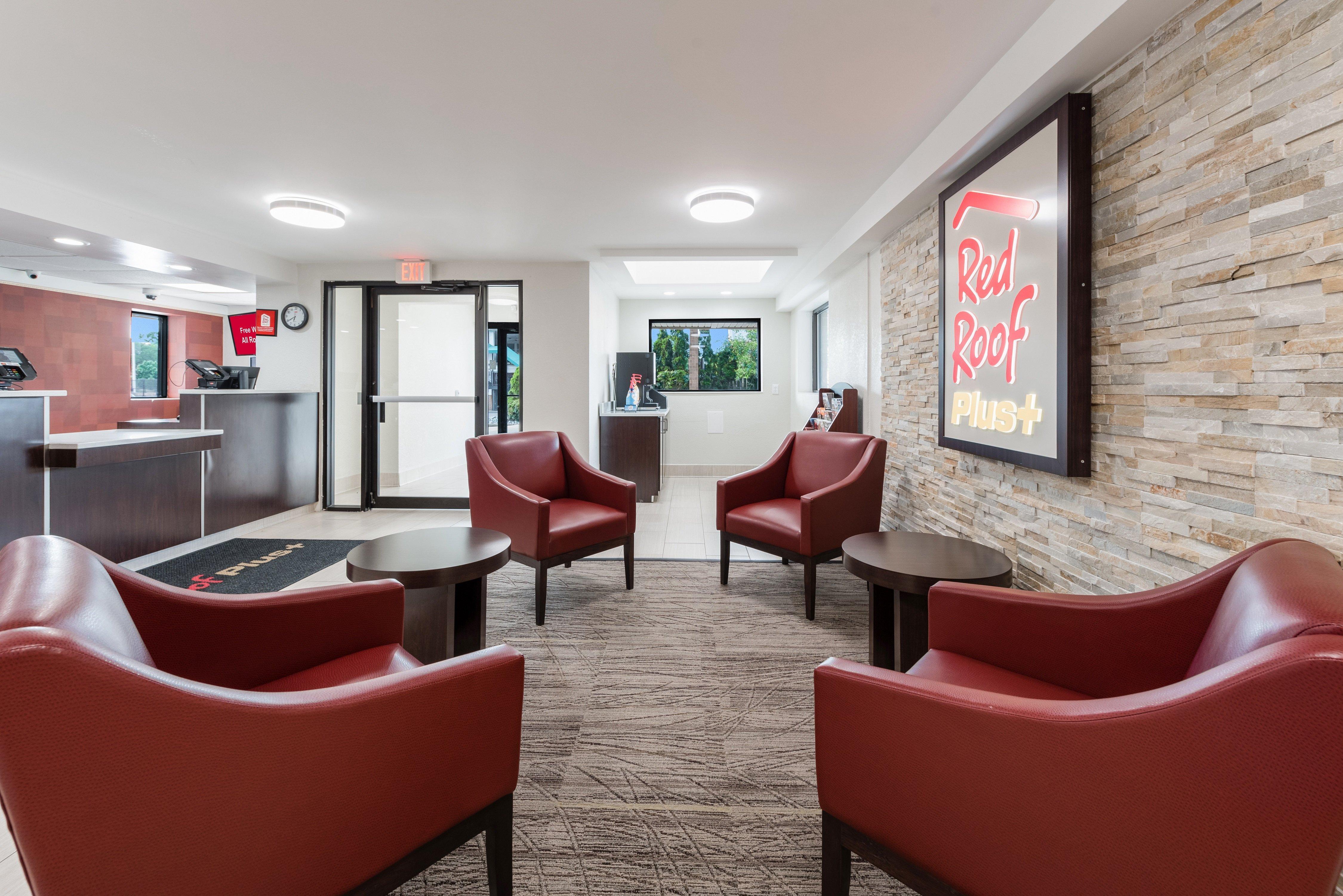 Red Roof Inn Plus+ Columbus - Worthington Extérieur photo