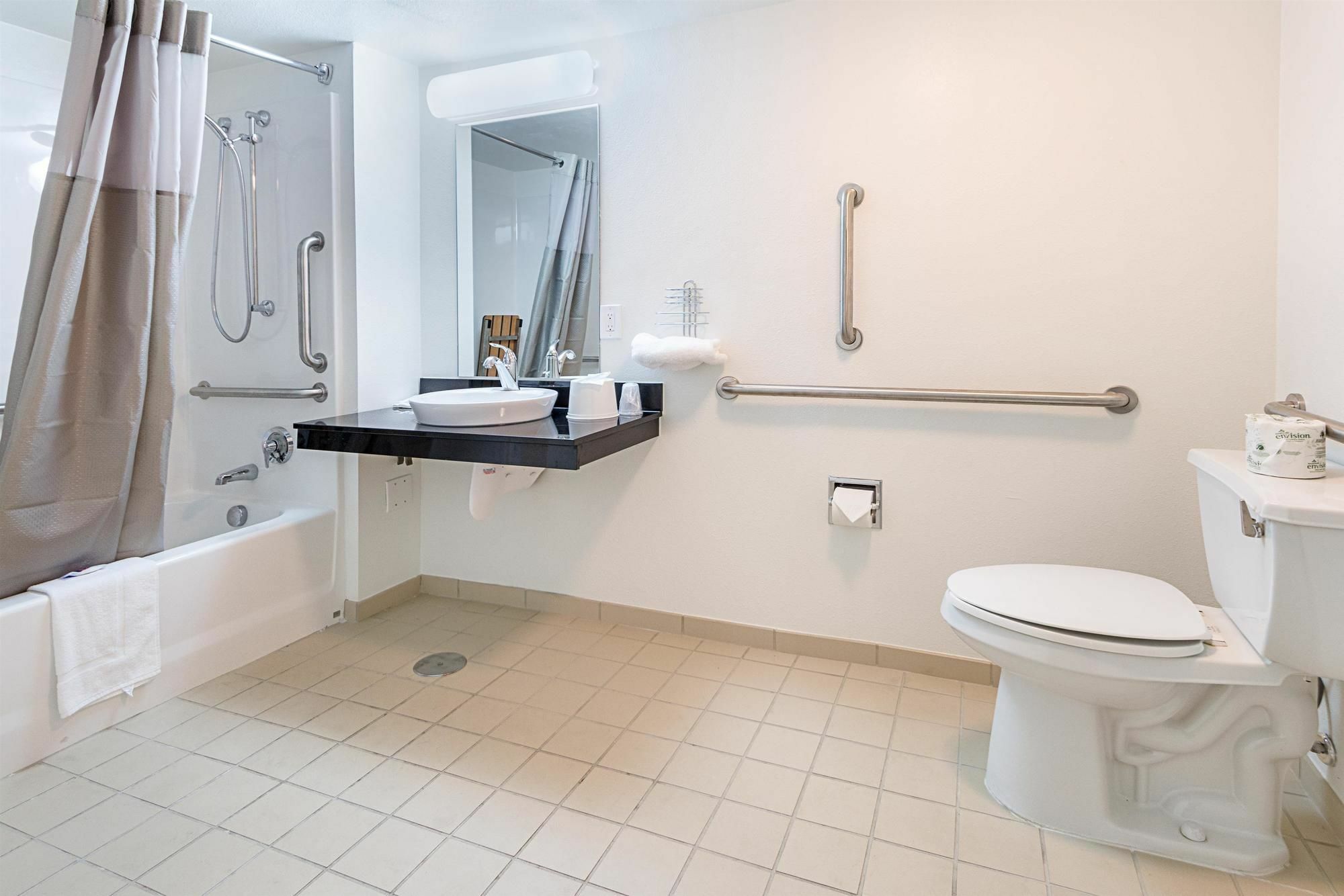 Red Roof Inn Plus+ Columbus - Worthington Extérieur photo