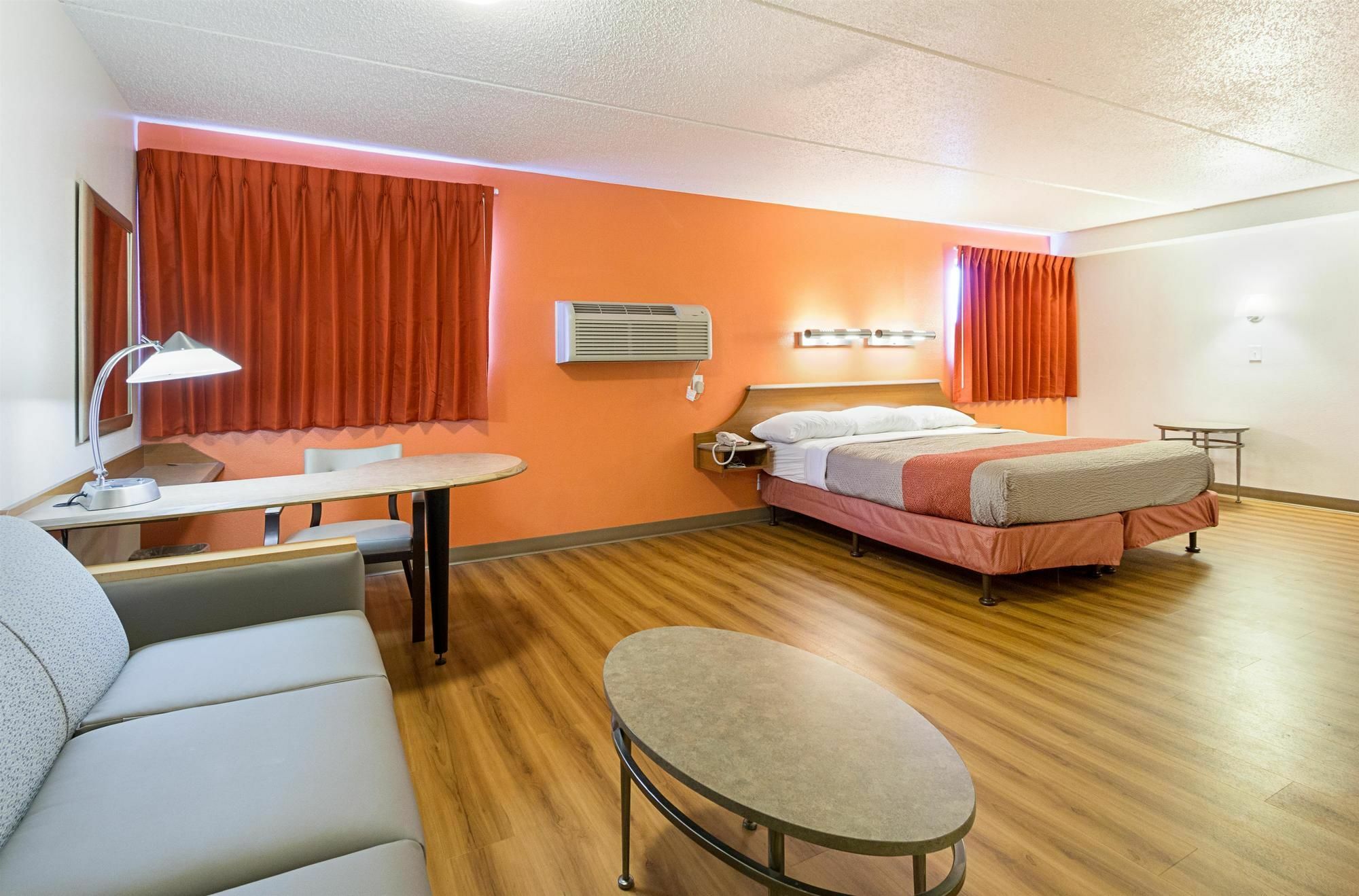 Red Roof Inn Plus+ Columbus - Worthington Extérieur photo