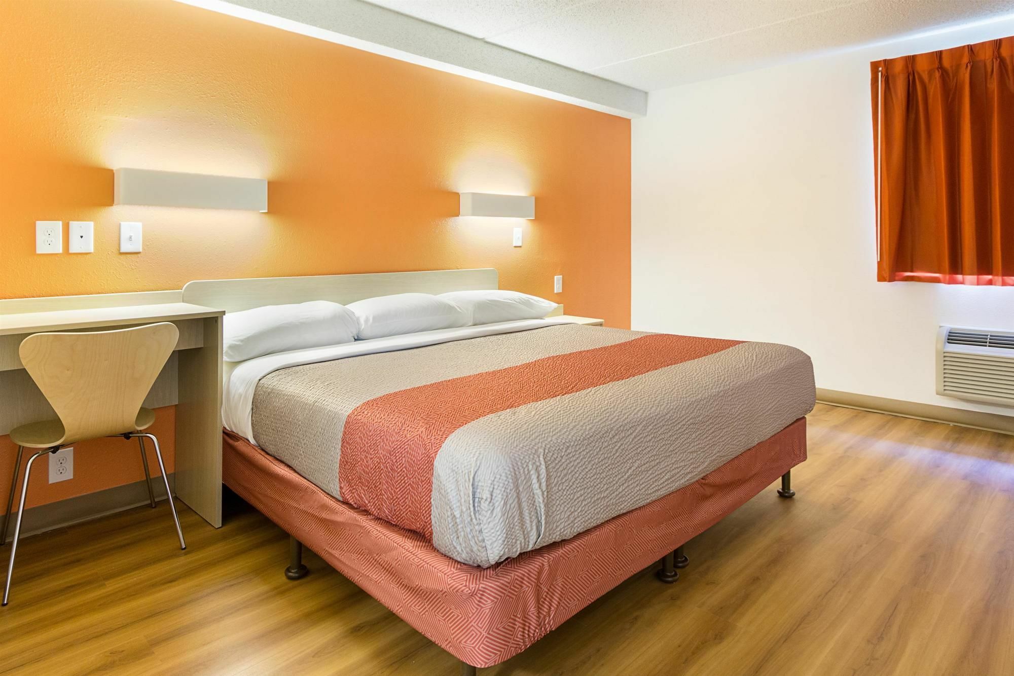 Red Roof Inn Plus+ Columbus - Worthington Extérieur photo
