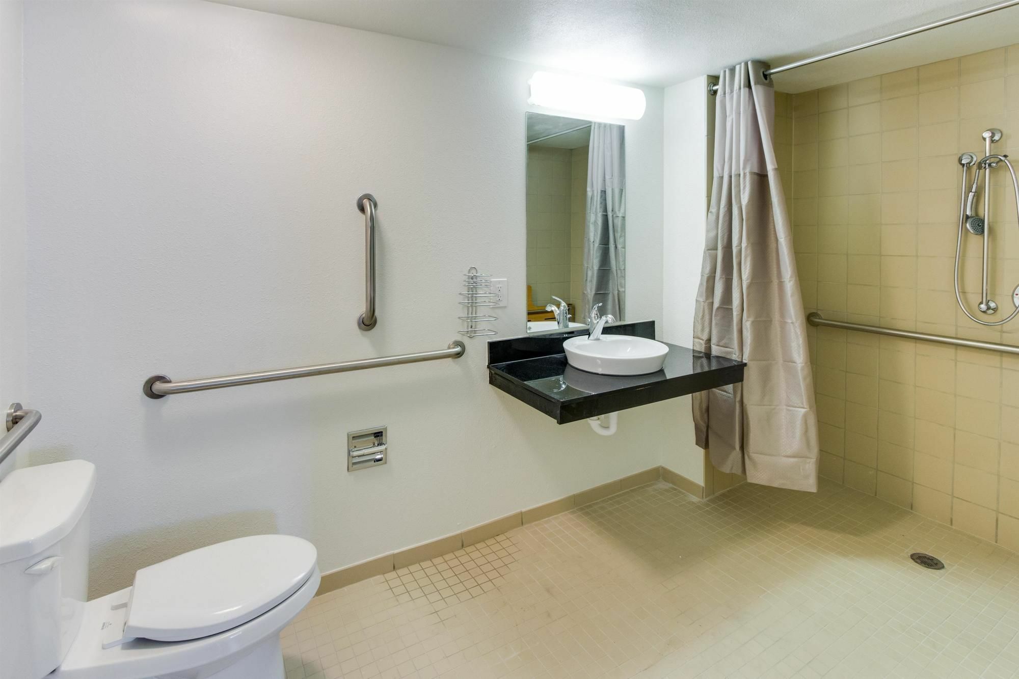 Red Roof Inn Plus+ Columbus - Worthington Extérieur photo